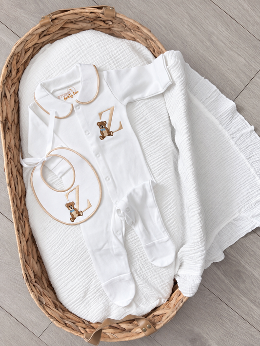Embroidered Collar Teddy Set